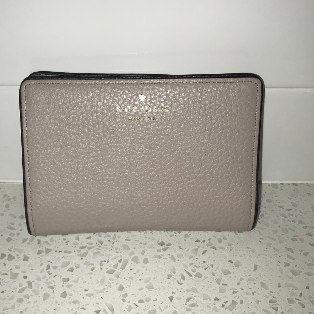 Kate Spade Chester Street Tellie Wallet